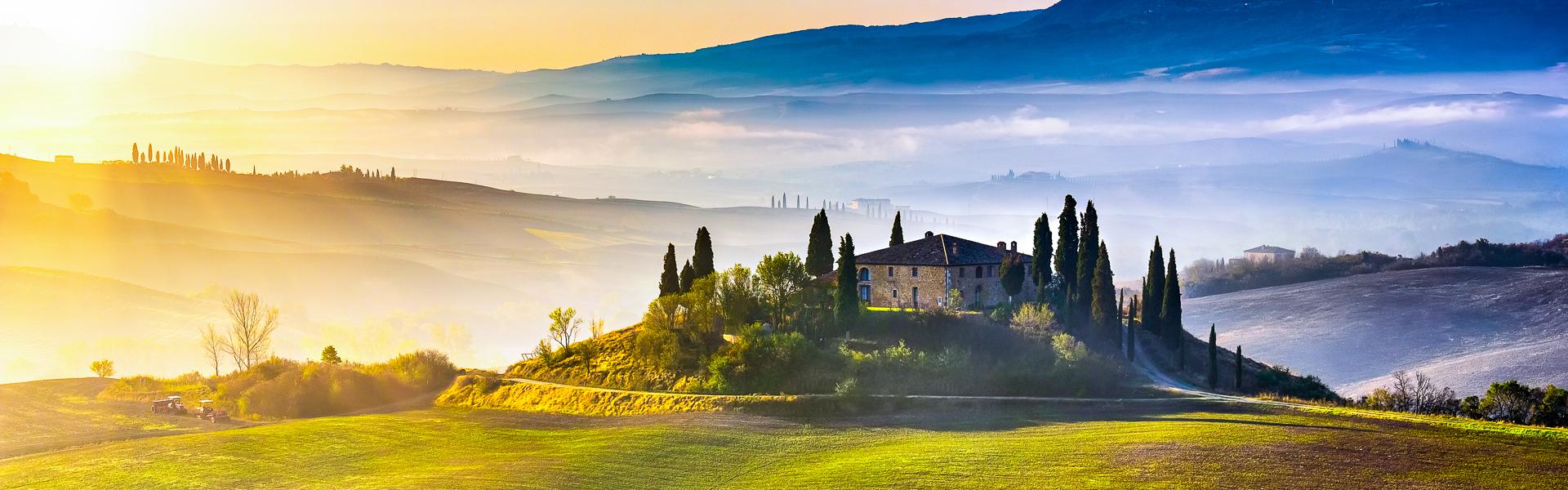 Toskana zum Sonnenaufgang |  sborisov, iStockphoto.com / Chamleon